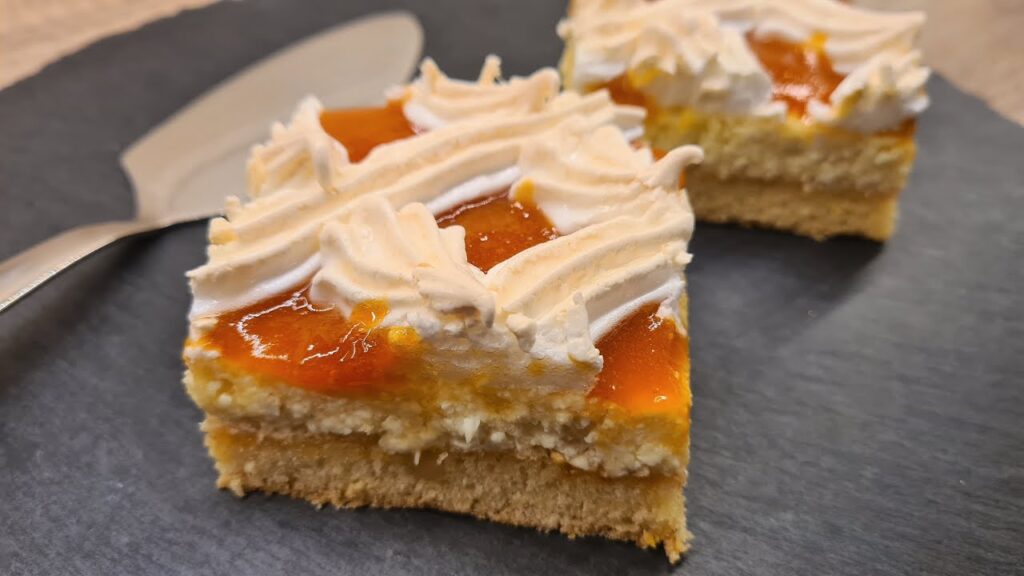 Könnyen és pillanatok alatt elkészíthető az egyik kedvenc süteményünk, a Rákóczi-túrós: itt a recept